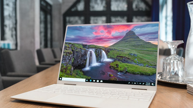 データ分析ダッシュボード